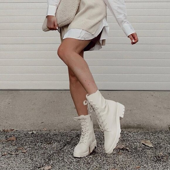 Clear by Dolce Vita | Ivory Leather Lottie Boots | Size 6.5 - Picture 13 of 15